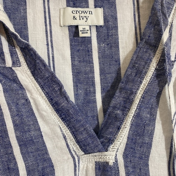 Crown & Ivy Blue and White Striped Linen Tunic top or swim cover size Medium - Picture 4 of 5
